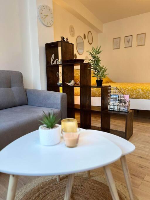 Appartement Neuf Entierement Equipe Proche Centre Amiens Luaran gambar
